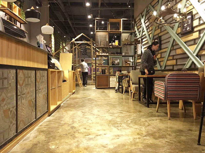 時過境遷，復古地坪涂料施工的地面逐漸流行